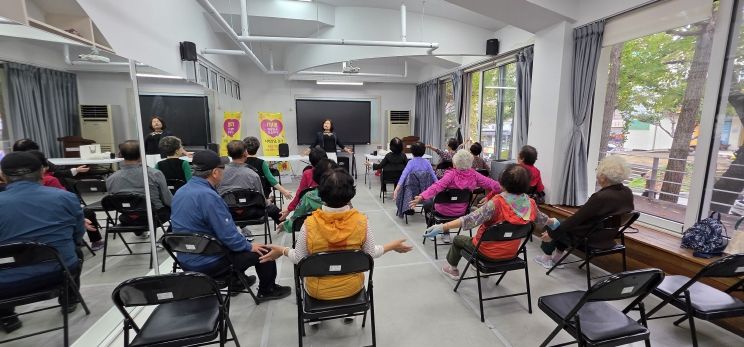 치매안심마을 유쾌상쾌 프로그램